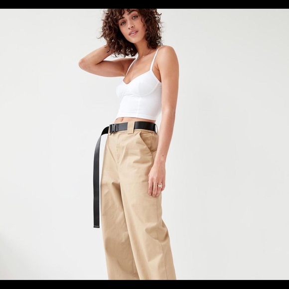 Aritzia TNA cargo pants - Picture 1 of 4